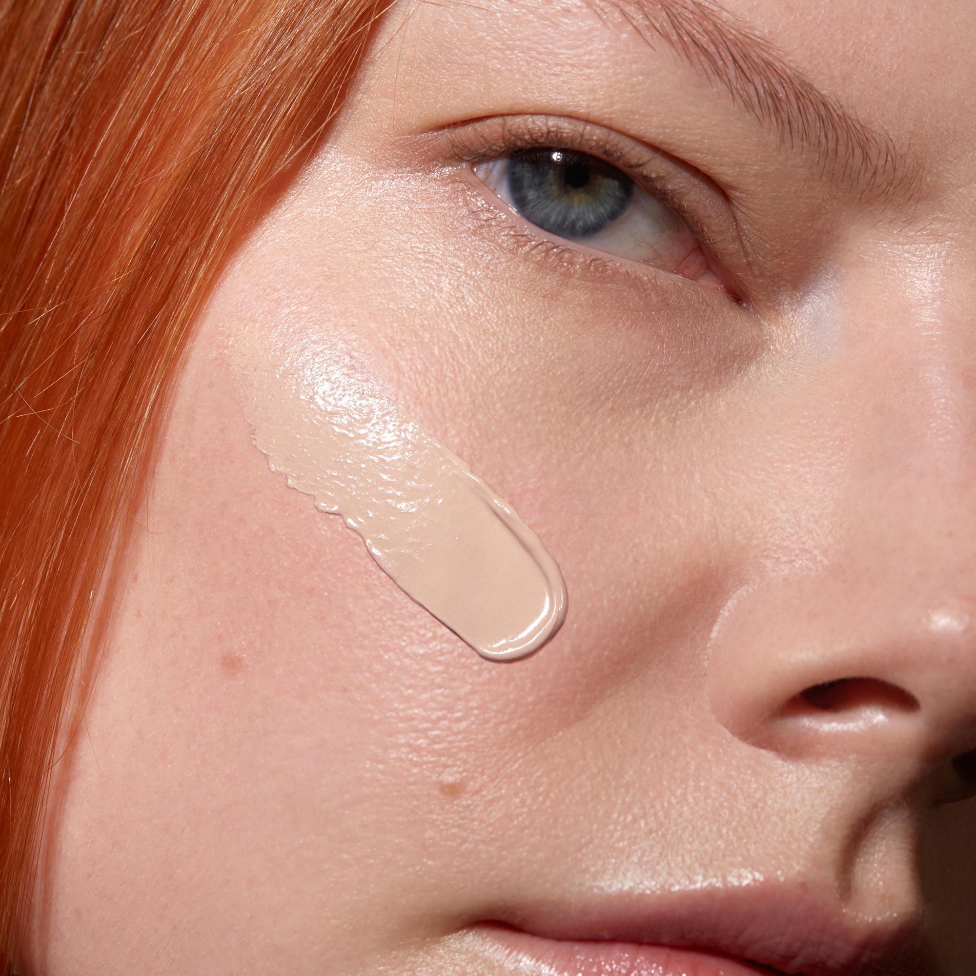 Skinonym - Semi-Matte Peptide Foundation - Madara - 30ml